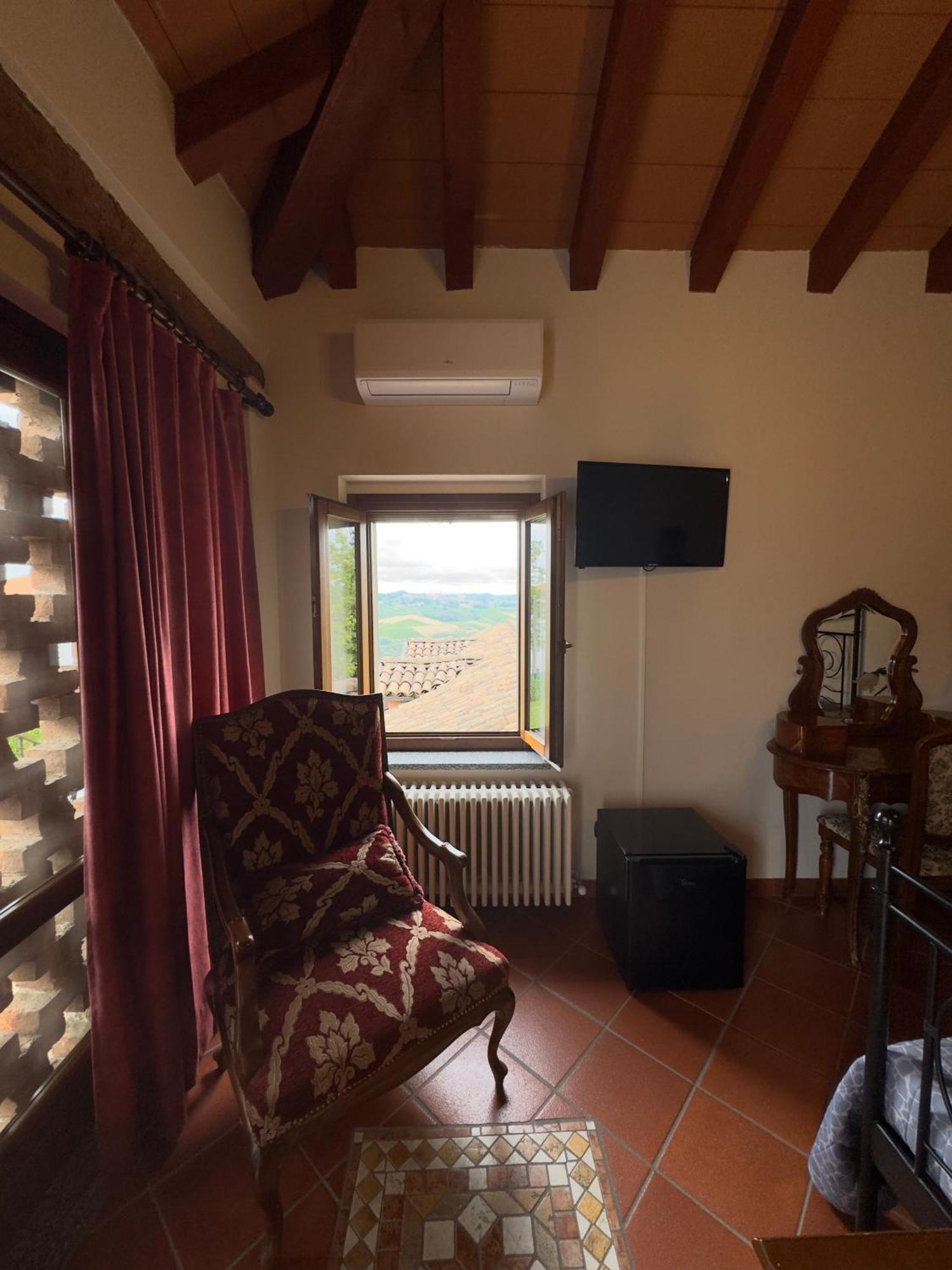 Locanda OSTERIA LA MILONGA Agliano Terme Exterior foto