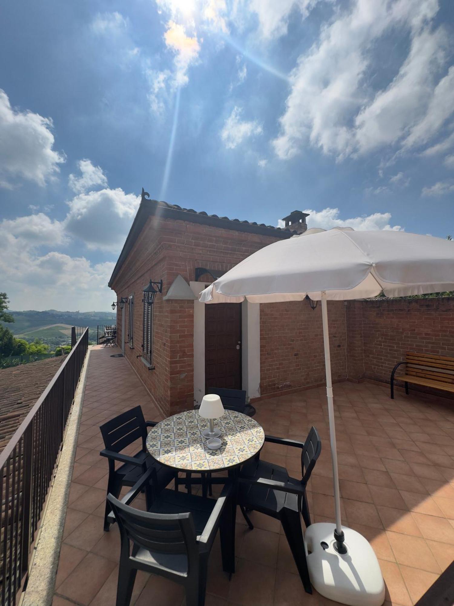Locanda OSTERIA LA MILONGA Agliano Terme Exterior foto